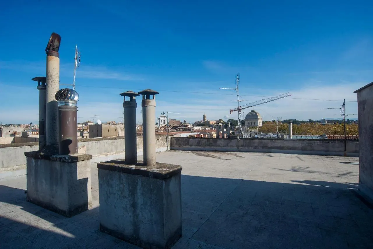 Dimora San Bartolomeo - Design, Panoramic View & Culture Apartment Rome