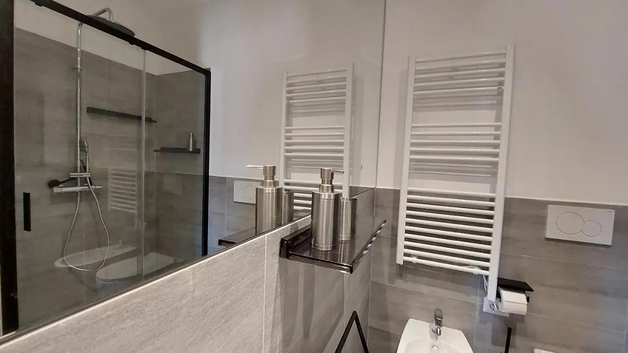 Dimora San Bartolomeo - Design, Panoramic View & Culture Apartment Rome