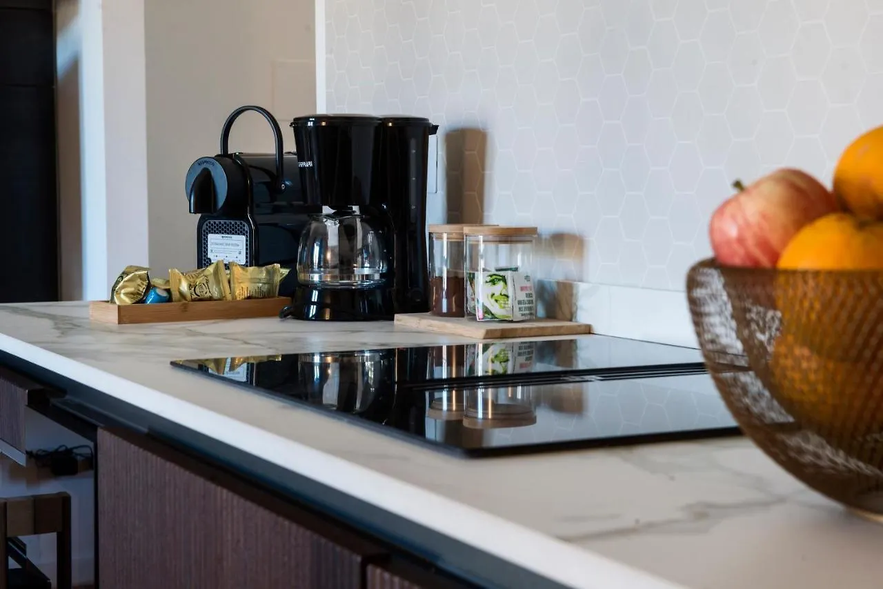 Dimora San Bartolomeo - Design, Panoramic View & Culture Apartment Rome Italy